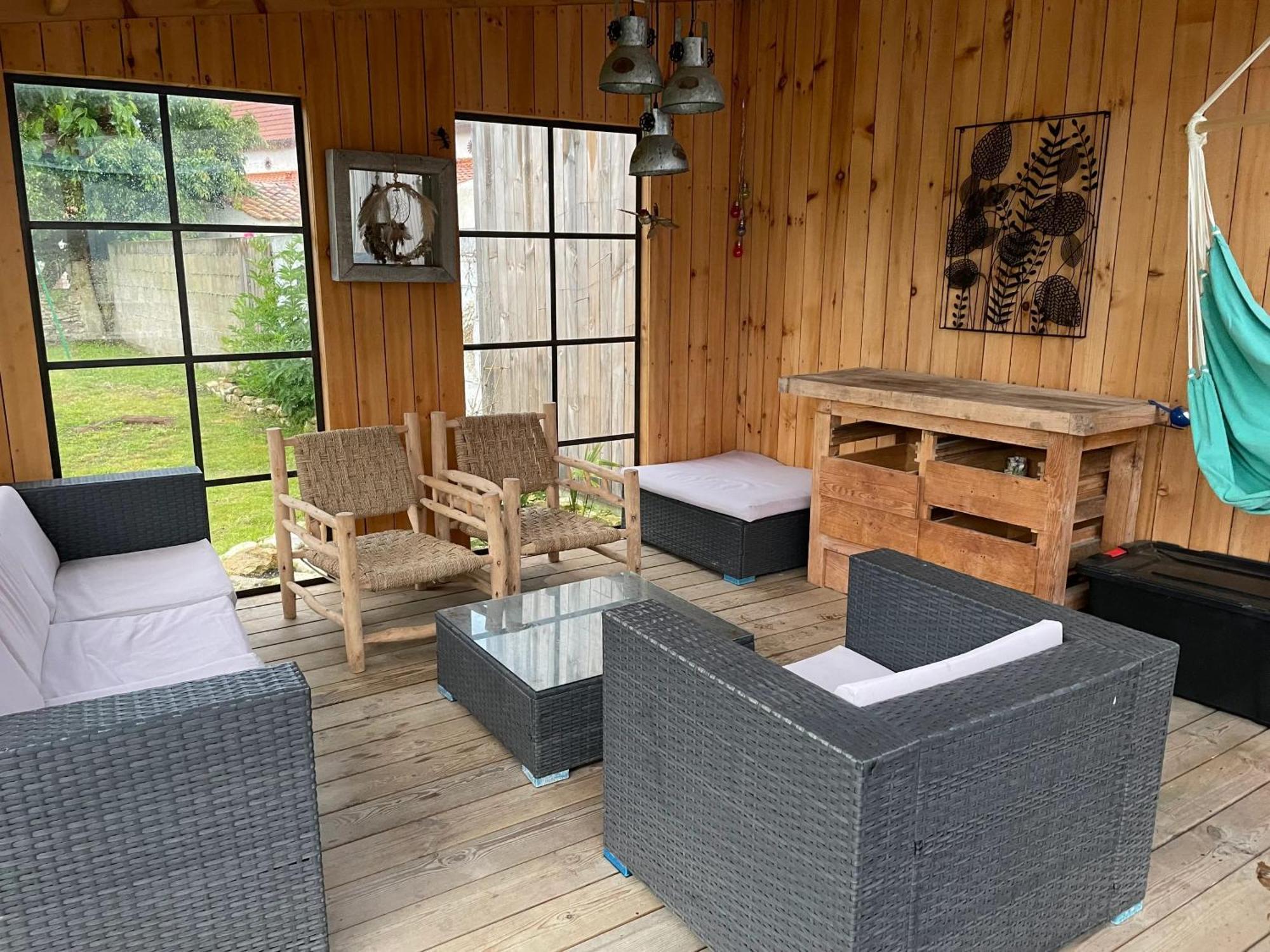 Maison Confortable A Jard-Sur-Mer Avec Grand Jardin Cloture Extérieur photo